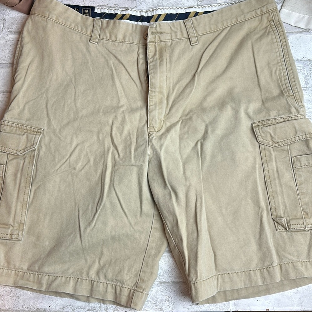 IZOD men’s shorts